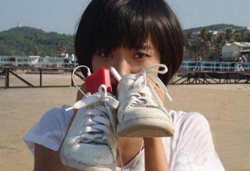 運(yùn)動(dòng)鞋如何除臭小妙招.jpg
