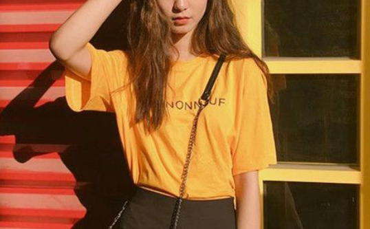 黃色單品怎么穿搭?讓你在夏日做個(gè)溫暖又清新的小仙女