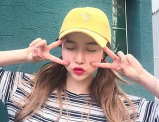 黃色單品怎么穿搭?讓你在夏日做個(gè)溫暖又清新的小仙女