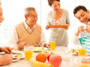 生活中的不良飲食習(xí)慣會(huì)引發(fā)腫瘤！
