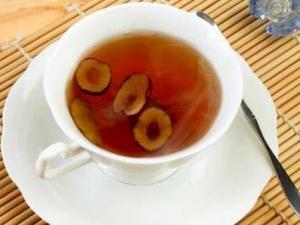 大棗泡水有哪些禁忌？紅棗泡水喝有什么好處