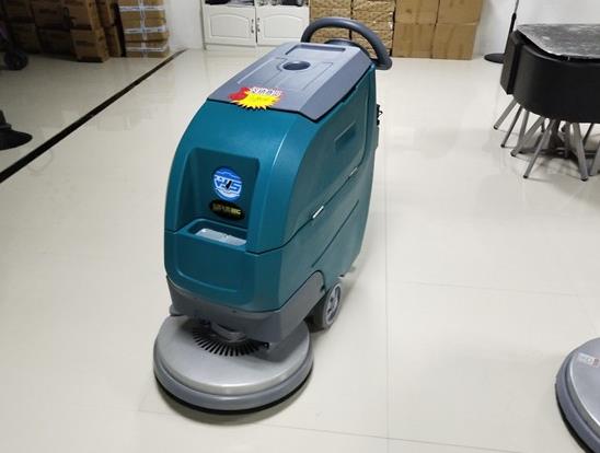洗地機(jī)可以代替吸塵器嗎?買了洗地機(jī)會后悔嗎?