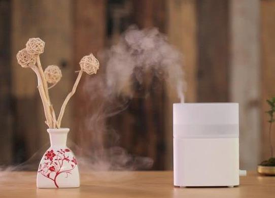 加濕器里的棉棒多久換一次?加濕器用的純凈水從哪里能買到