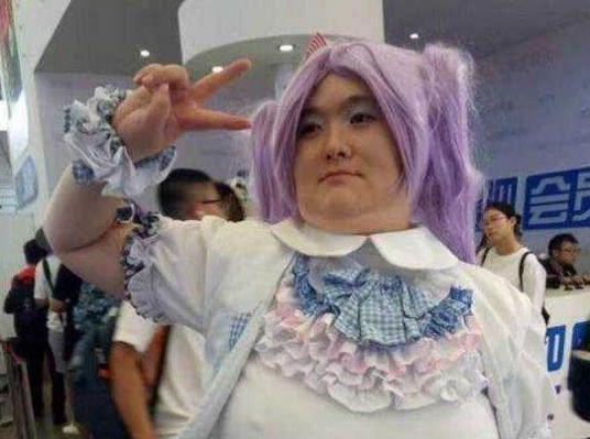 女裝大佬是什么意思什么梗?高質(zhì)量的男扮女裝稱之為“女裝大佬”