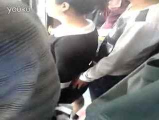 咸豬手是什么意思什么梗?遭遇色狼咸豬手怎么辦?咸豬手圖片提醒