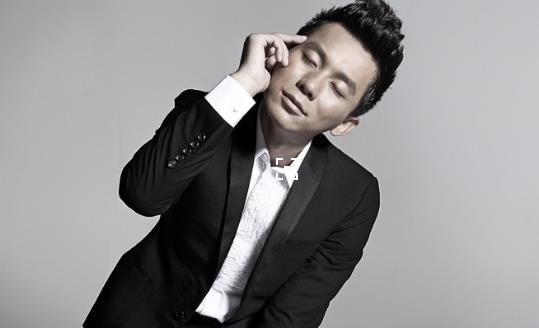 李晨個(gè)人資料簡(jiǎn)介 李晨圖片 李晨演過(guò)的電視劇 范冰冰和李晨