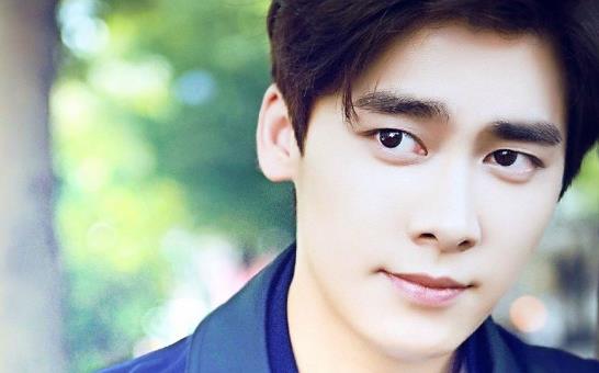 李易峰個人資料簡介 李易峰圖片 李易峰演過的電視劇