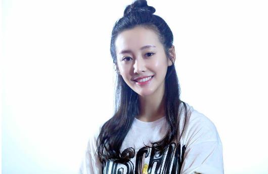 李純個(gè)人資料簡(jiǎn)介 演員李純圖片 李純演過(guò)的電視劇