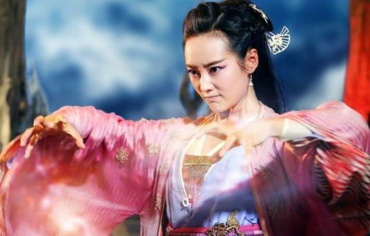 李純個(gè)人資料簡(jiǎn)介 演員李純圖片 李純演過(guò)的電視劇