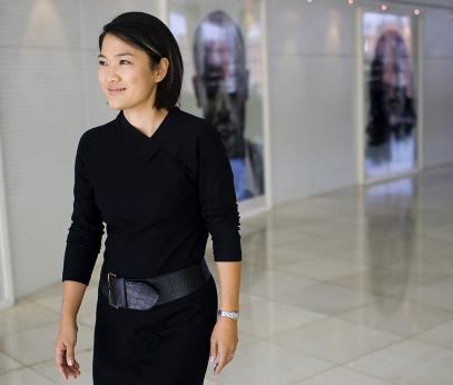 張欣個(gè)人資料照片,王石離婚,《甄嬛傳》80后女演員田樸珺新歡,潘石屹任志強(qiáng)等微博調(diào)侃
