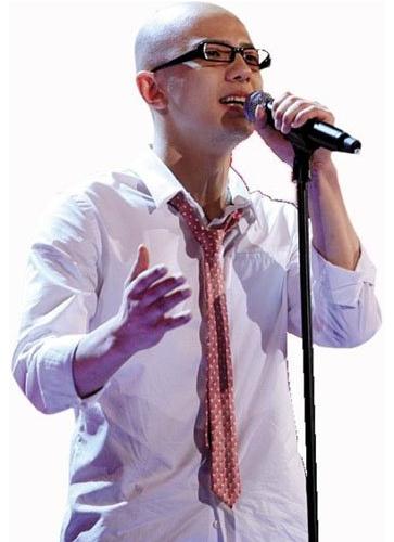 直通春晚好聲音平安晉級,平安光頭遭調侃,董卿遭吐槽選秀綜藝節(jié)目主持出了春晚味