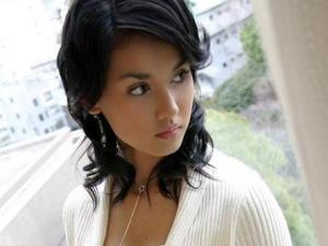 av女優(yōu)小澤瑪利亞個(gè)人資料圖片，自曝?fù)衽紭?biāo)準(zhǔn)