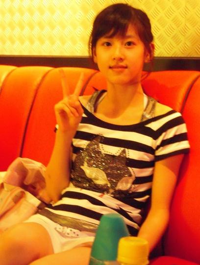 奶茶mm章澤天個(gè)人資料圖片,為什么叫奶茶妹妹,清華大學(xué)奶茶妹妹章澤天
