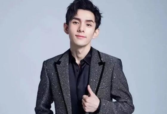 李佳琦入選《時代》下一代百大影響力人物:曾5分鐘賣出1.5萬支口紅