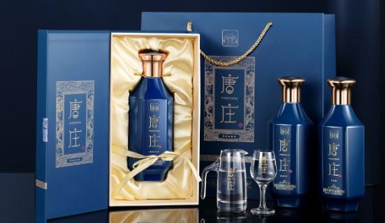 送禮買什么酒好?佳節(jié)舉杯共鑒唐莊酒