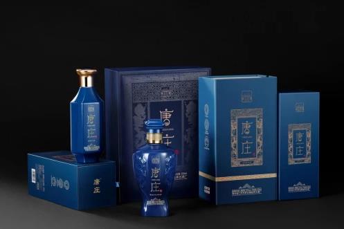 獨(dú)家揭秘!“會(huì)呼吸”的陶壇,升華唐莊酒醬香風(fēng)味