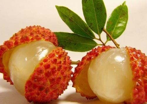 夏天哪些水果不宜多吃？夏天宜少吃的水果