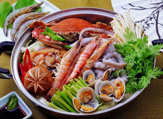 吃海鮮不能喝什么酒？吃海鮮為什么不能喝啤酒
