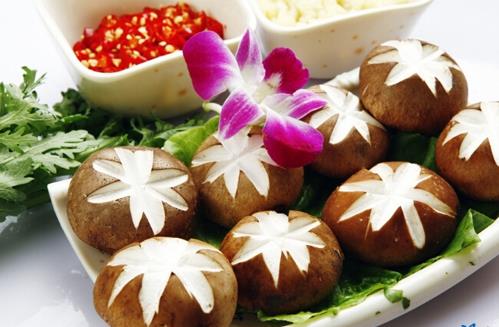 香菇不能和什么食物一起吃？香菇食用禁忌
