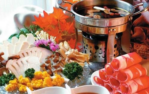 吃火鍋時(shí)要避開(kāi)的4大健康陷阱
