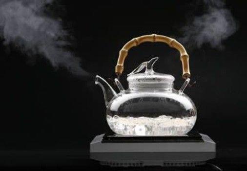 開水反復(fù)燒好嗎？開水反復(fù)燒對(duì)身體有害嗎