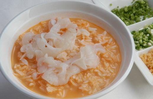 吃湯泡飯傷胃嗎？吃湯泡飯對身體好嗎