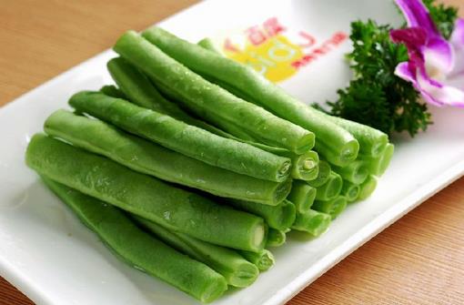 飲食禁忌：生活中常吃哪些食物易致食物中毒