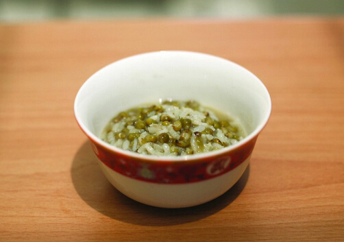 夏季飲食健康，綠豆湯別亂喝