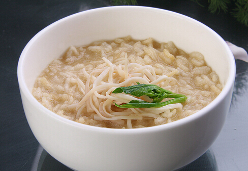 吃“湯泡飯”真的會傷胃嗎？