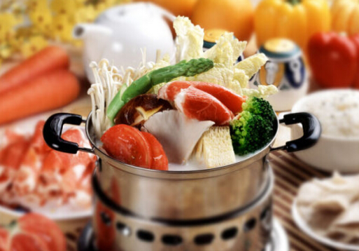 吃燙食健康隱患多-進(jìn)食溫度別超過40℃