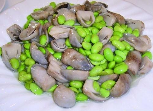 草菇的營養(yǎng)價(jià)值-草菇的食用功效