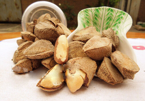 食用鮑魚(yú)果的注意事項(xiàng)-鮑魚(yú)果的功效與作用