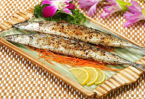 秋刀魚的營(yíng)養(yǎng)價(jià)值與功效-秋刀魚的適宜人群
