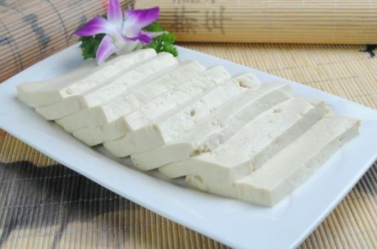 豆腐的營養(yǎng)價(jià)值-豆腐的功效與作用