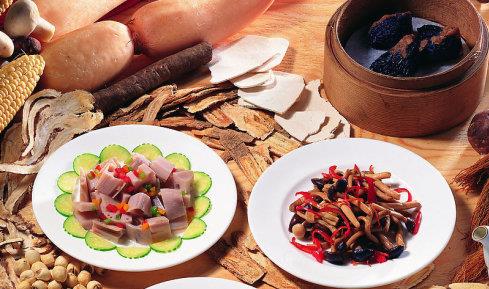 女性冬令進(jìn)補手冊：藥補不如食補，冬令進(jìn)補要遵醫(yī)囑