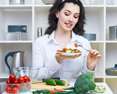 女人月經(jīng)期吃什么好？經(jīng)期不能吃的食物？經(jīng)期飲食注意事項(xiàng)