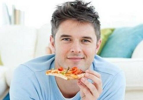 喝高脂牛奶易患前列腺癌-男人要少吃什么食物？