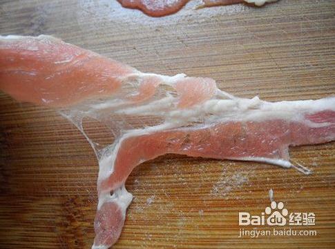 如何分辨真假羊肉卷？真假羊肉的好壞鑒別，羊肉應(yīng)有“大理石花紋”