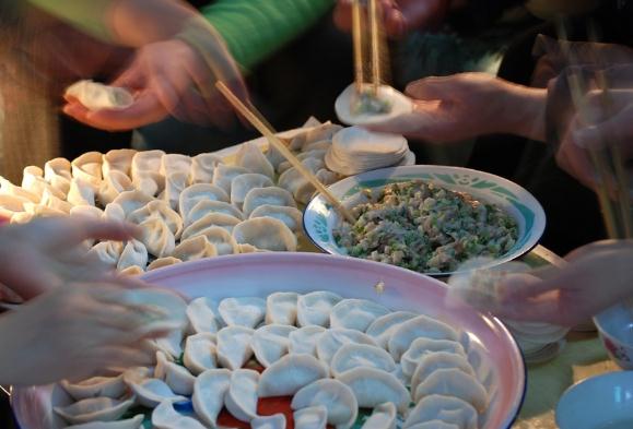如何快速包餃子？快速包餃子的小竅門