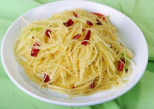 美味土豆絲必備訣竅-炒土豆絲不可放鹽過(guò)早