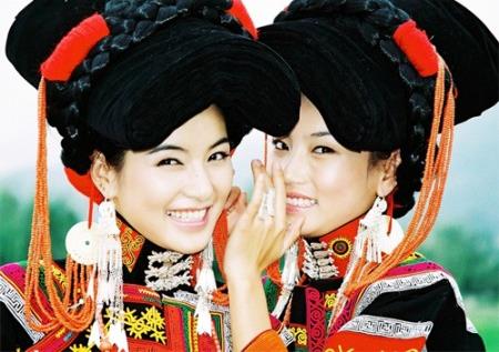 彝族有什么風(fēng)俗習(xí)慣？中國少數(shù)民族彝族的來歷習(xí)俗