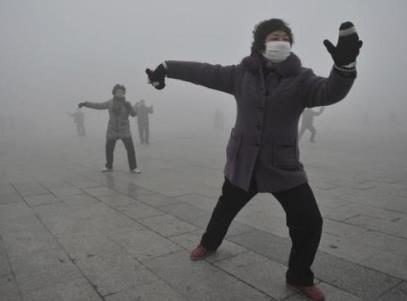 霧霾天氣如何護膚？霧霾天防止肌膚早衰8要點