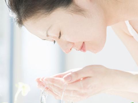 洗臉用什么水最好？洗臉用冷水、溫水還是熱水好
