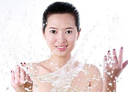 冬季皮膚干燥怎么辦？冬天皮膚干燥吃什么好
