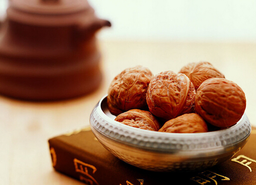 補(bǔ)腦的食物有哪些？寶寶補(bǔ)腦吃什么