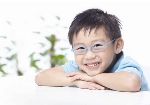 近視眼手術(shù)安全嗎？近視眼手術(shù)后遺癥