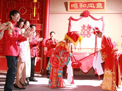 中式婚禮的基本禮儀流程-中式婚禮必備的道具