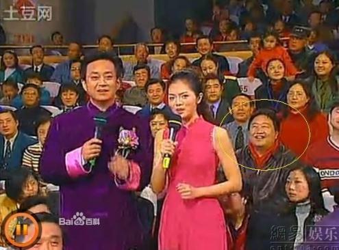 春晚笑臉哥是誰？央視春晚最牛釘子戶觀眾“笑臉哥”冉少平個(gè)人資料