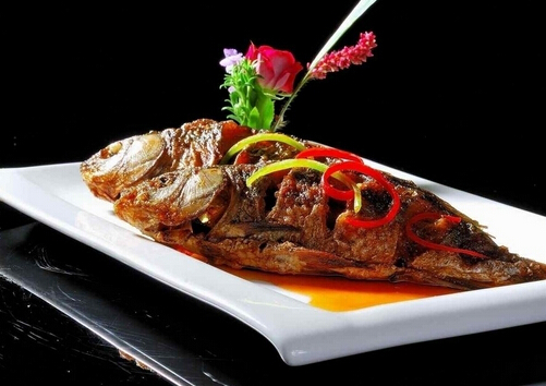 產(chǎn)婦可以吃鯽魚嗎？鯽魚的做法