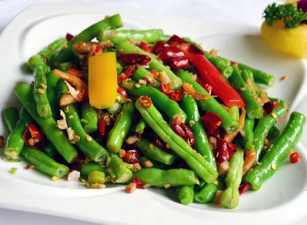 產(chǎn)婦吃豇豆有什么好處？產(chǎn)婦吃豇豆的做法
